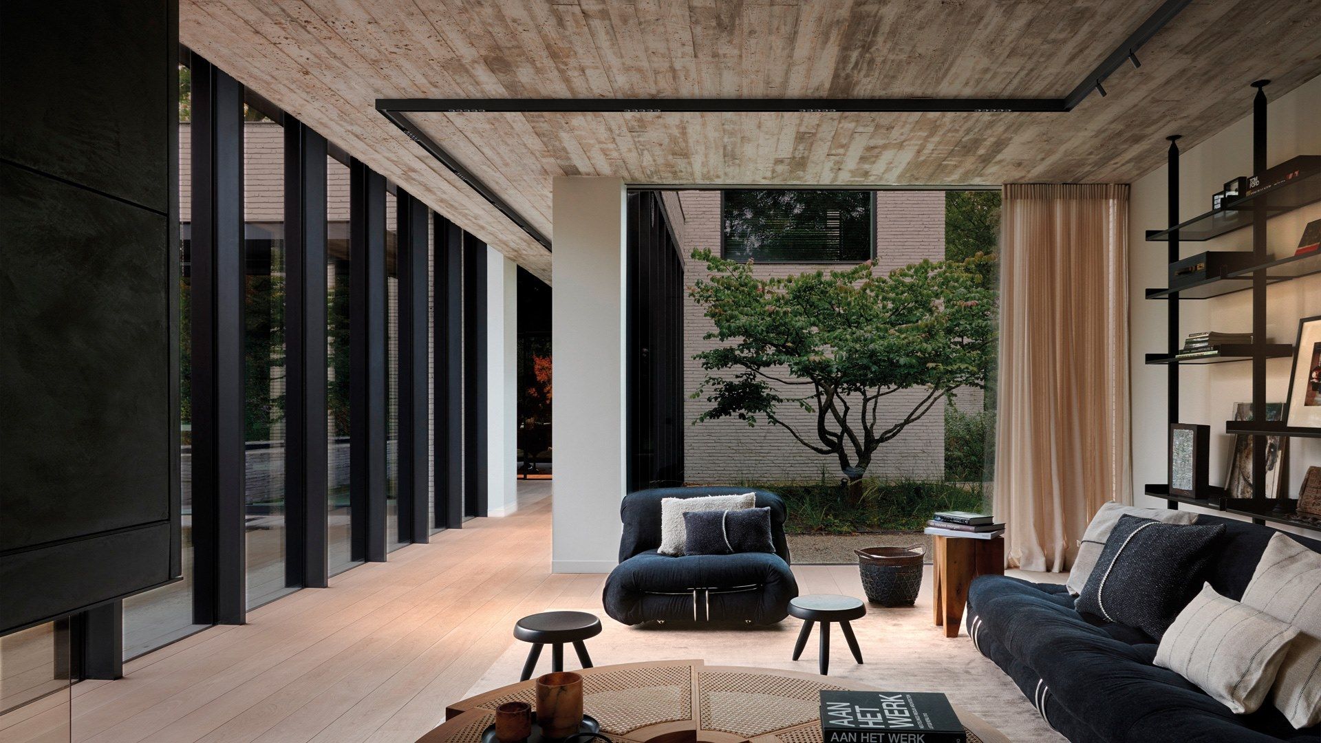 Профиль линейного потолочного освещения для прожекторов Arkoslight Black Foster Custom ARCH-00007773 - Вид №6