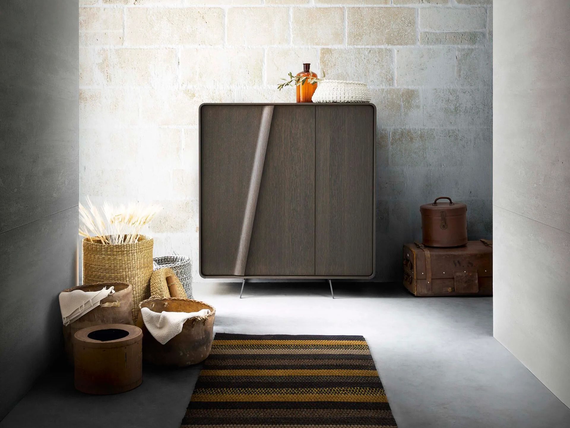 Деревянный шкаф с распашными дверцами Alf DaFrè Musa ARCH-00036838 - Вид №6