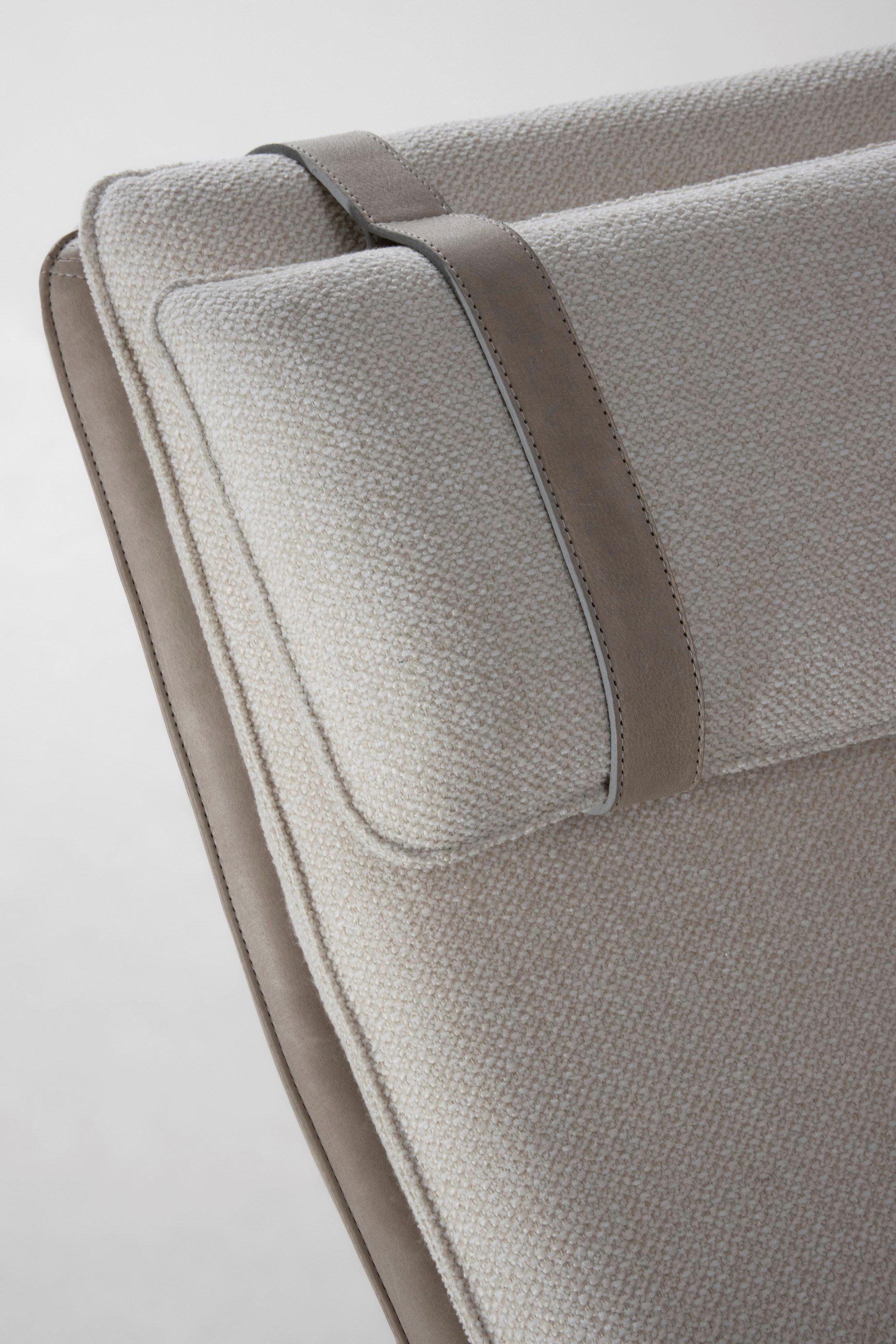 Шезлонг из ткани District Eight Ходули ARCH-00055884 - Вид №5