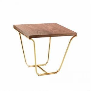 Mambo Unlimited Ideas Квадратный деревянный журнальный столик