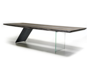 Прямоугольный стол из ископаемого дуба