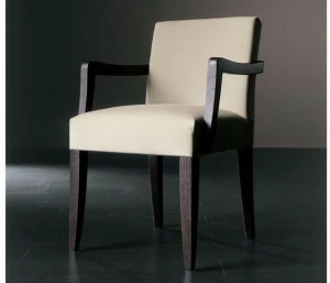 Meridiani Стул с обивкой и подлокотниками Kerr