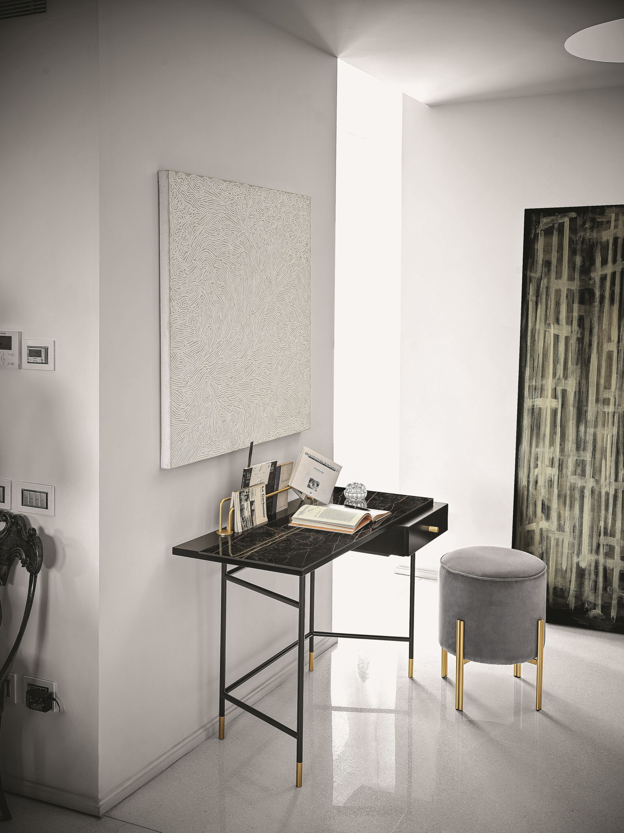 Круглый пуф из ткани Bontempi Casa Smurfoso ARCH-00067251 - Вид №3