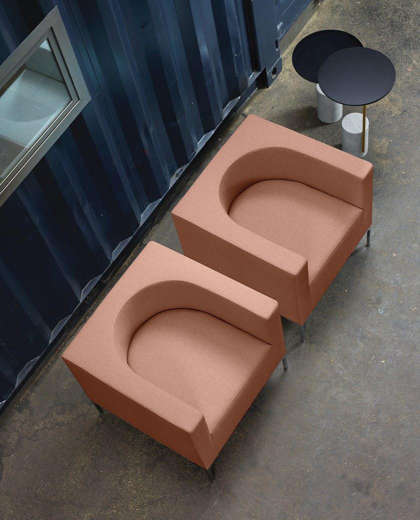 Кресло с обивкой из ткани с подлокотниками Hub Santreyd sun-id-1365684 - Вид №4