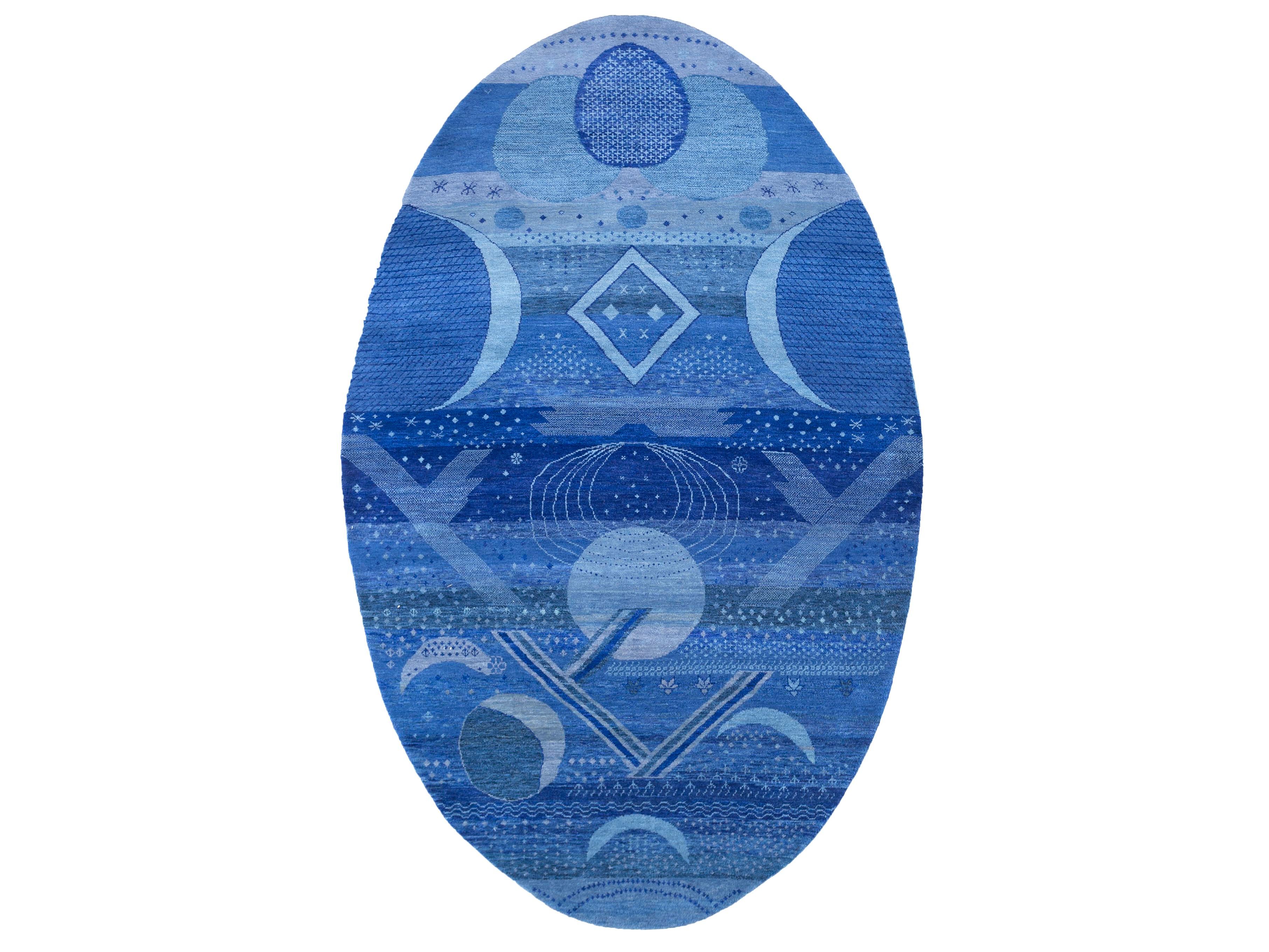 Шерстяной овальный ковер ручной работы Jaipur Rugs Brahmaand-A Cosmic Affair ARCH-00051093 - Вид №1