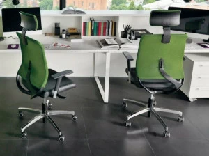 Zalf Офисный стул с подлокотниками на колесиках