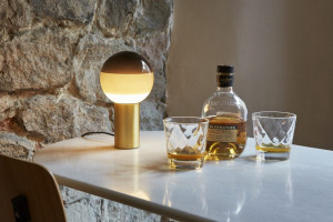 085701 Настольный светильник S оранжево-графитовый Marset Dipping Light