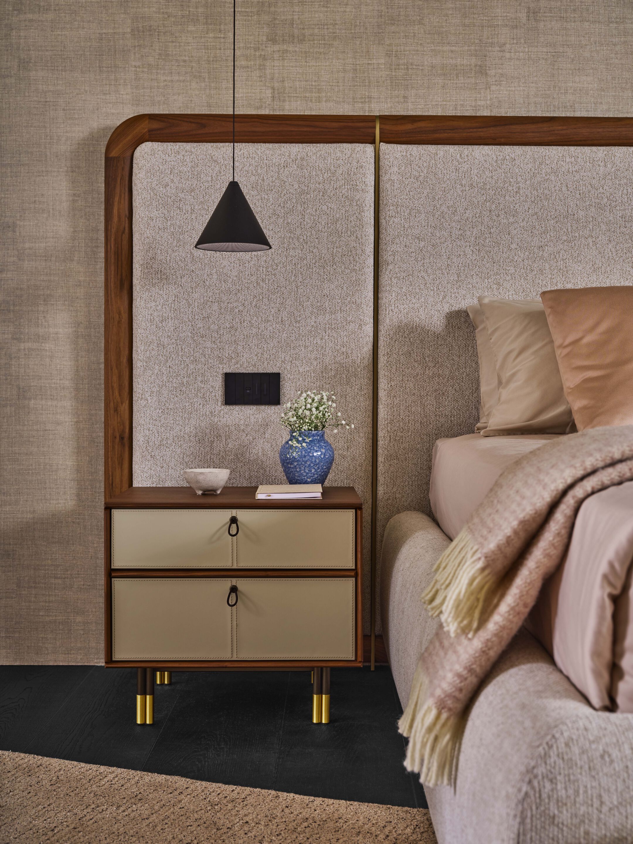 Высокое изголовье из мягкой ткани Porada двадцать четыре ARCH-00106334 - Вид №2