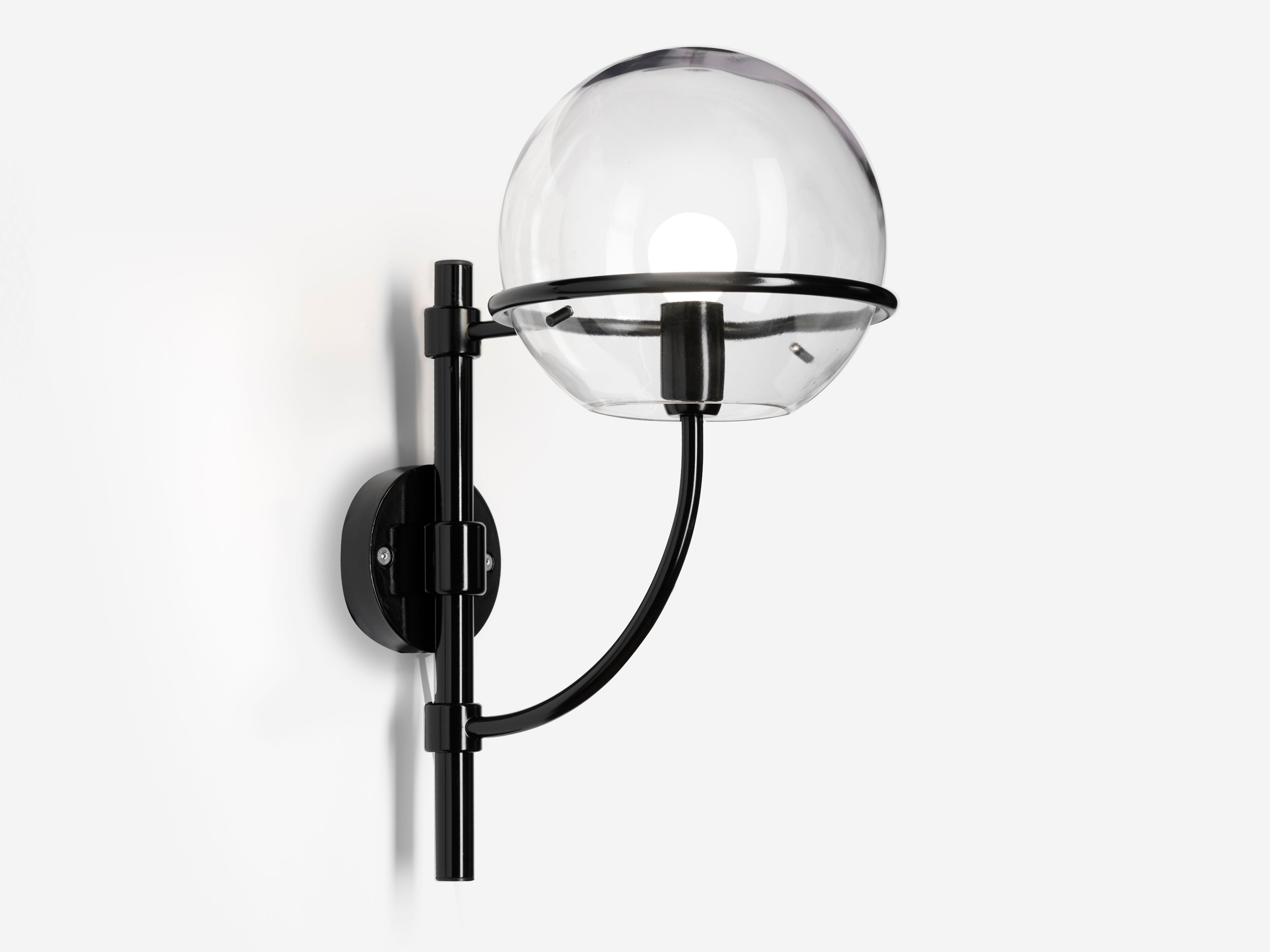 Поликарбонат открытый настенный светильник Oluce Lyndon ARCH-00023465