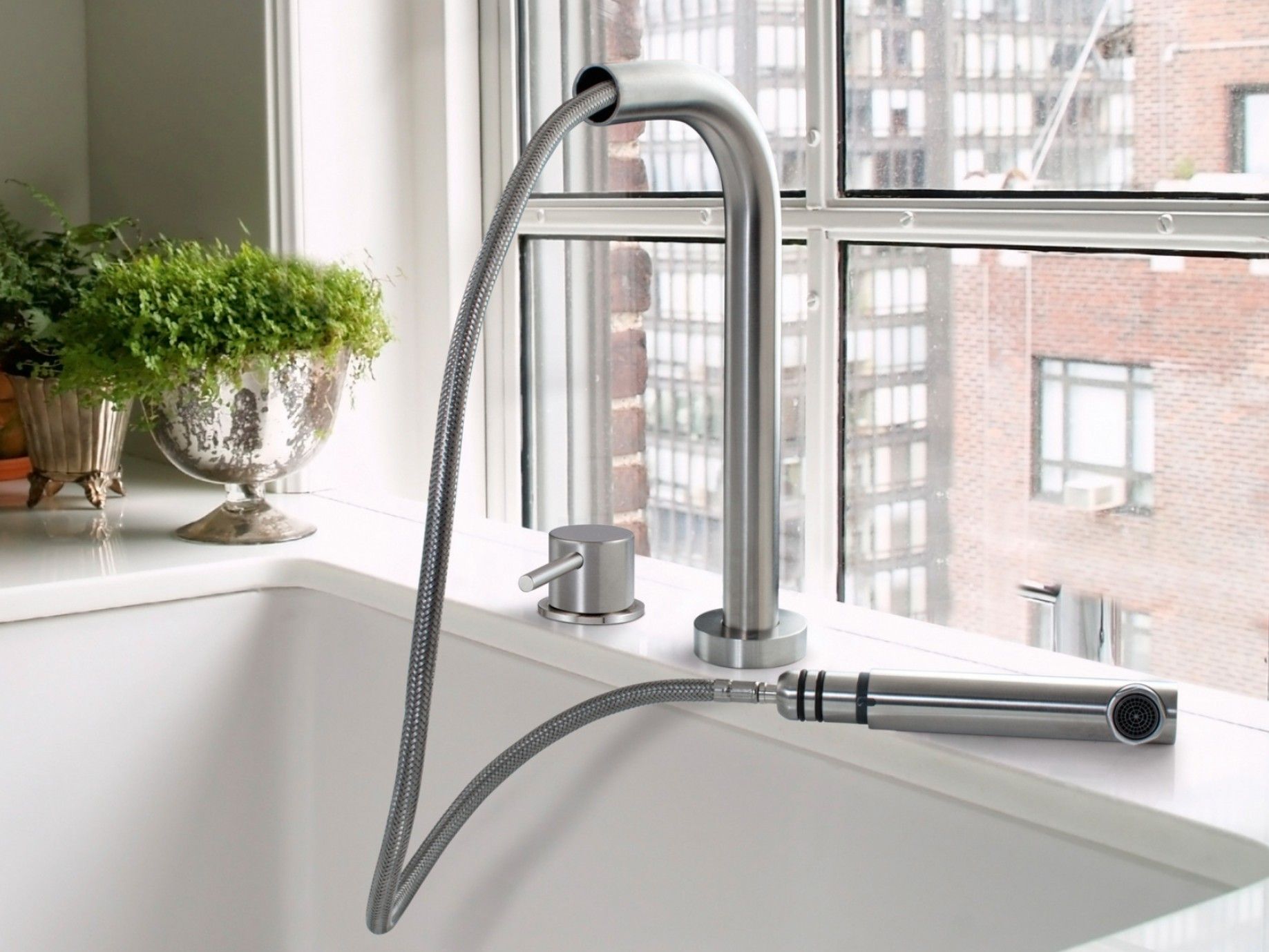 Смеситель для кухни из нержавеющей стали со съемным ручным душем Rubinetterie Treemme 40 мм ARCH-00093030