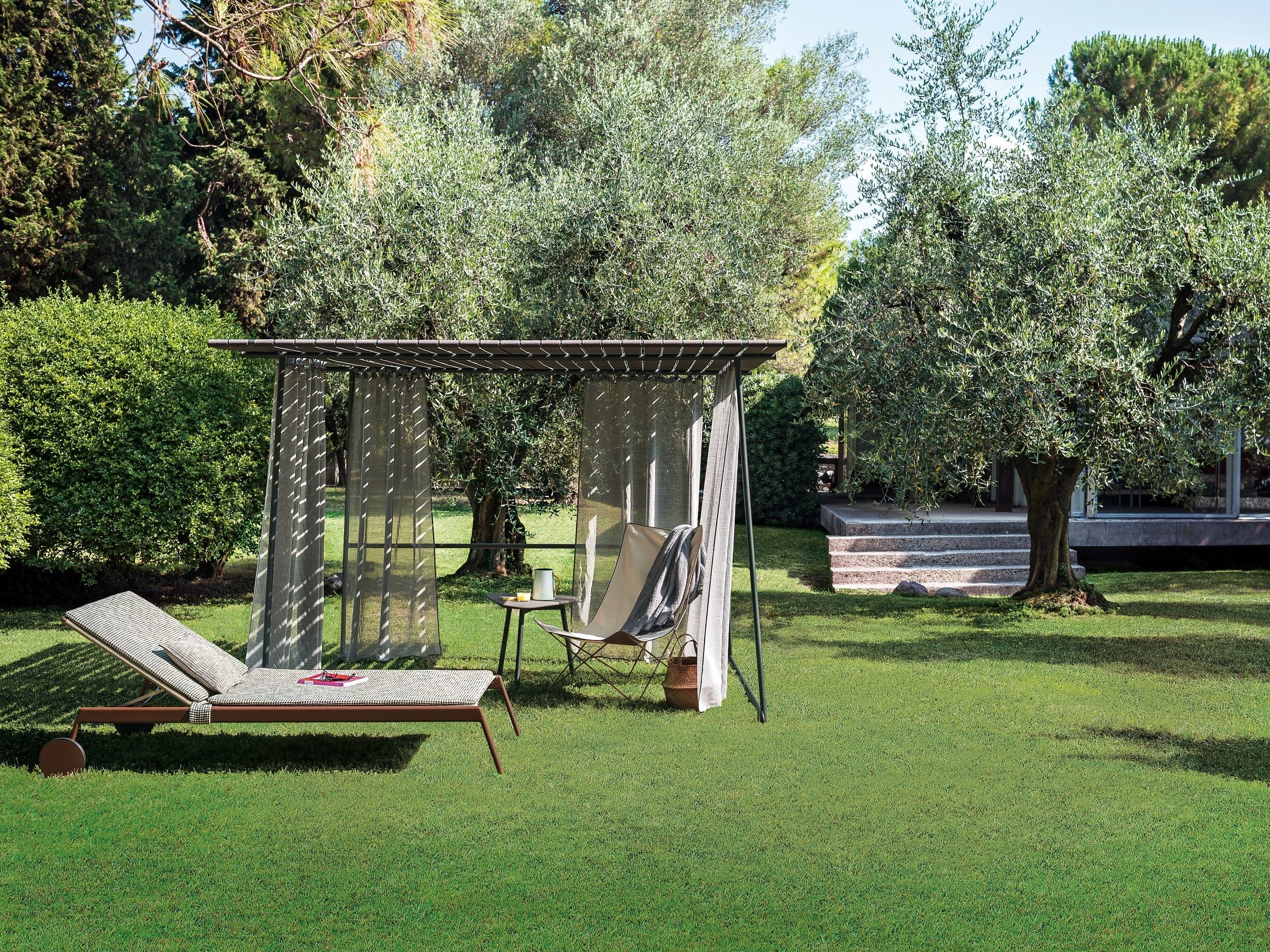 Металлическая беседка с колесами RODA Ombrina ARCH-00026848 - Вид №2