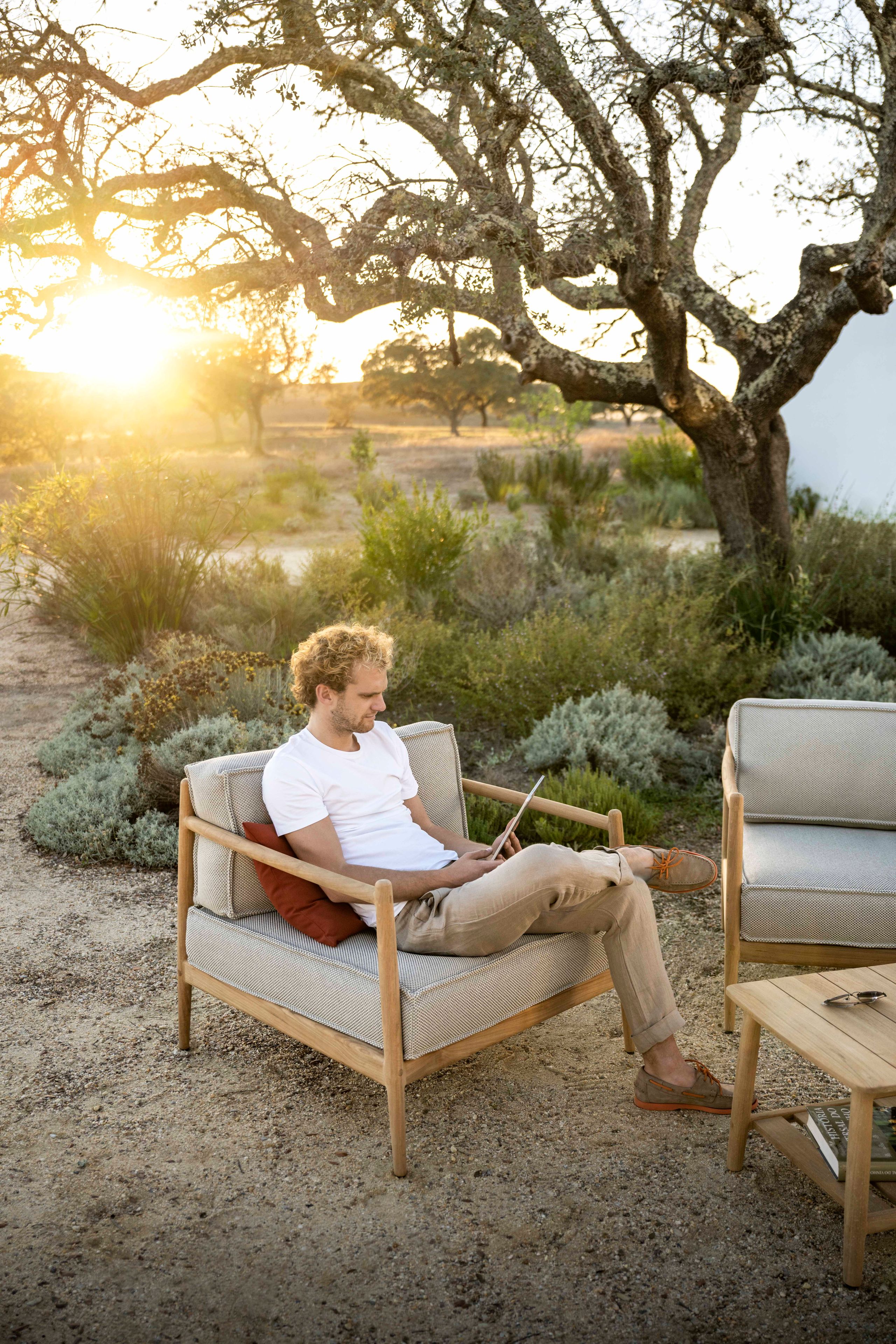 Садовое кресло из тикового дерева с подлокотниками Jardinico Noa ARCH-00113882 - Вид №5