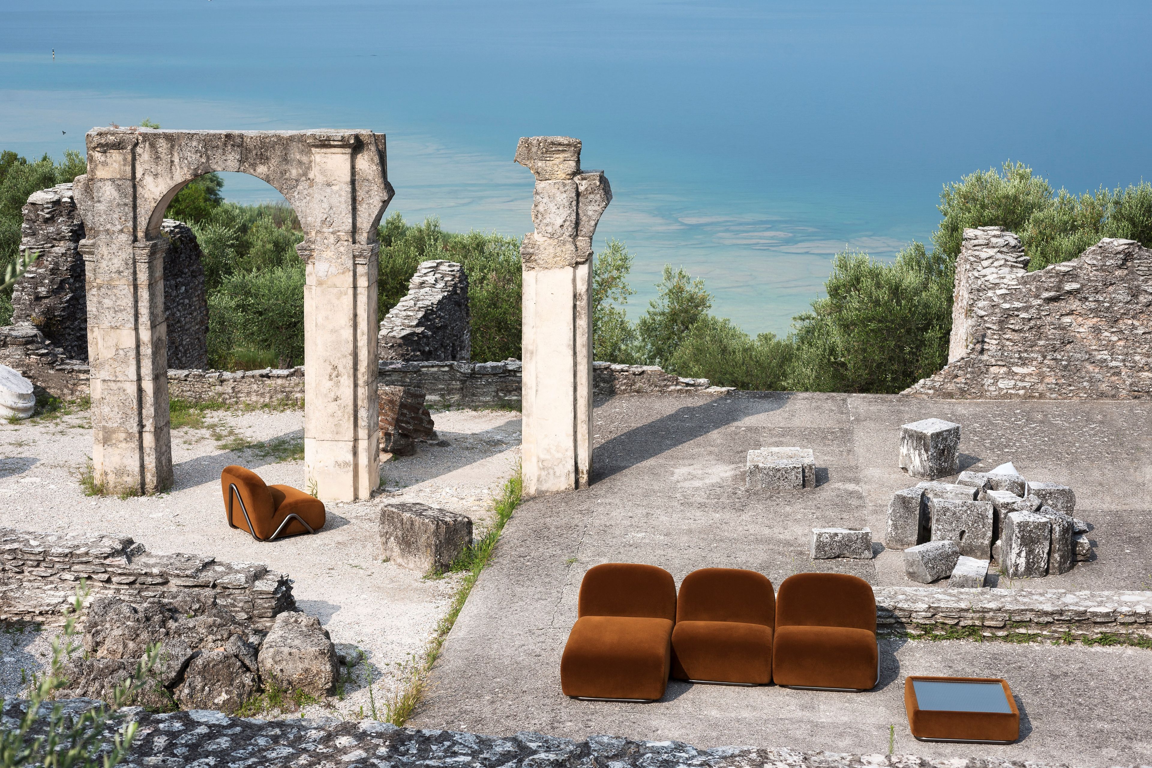 Модульный тканевый диван с полуостровом Tacchini Виктория ARCH-00058857 - Вид №4