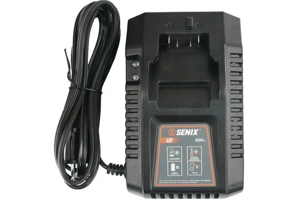 91633797 Зарядное устройство для аккумуляторов Senix CHQX2, 20 В Li-Ion STLM-0838755