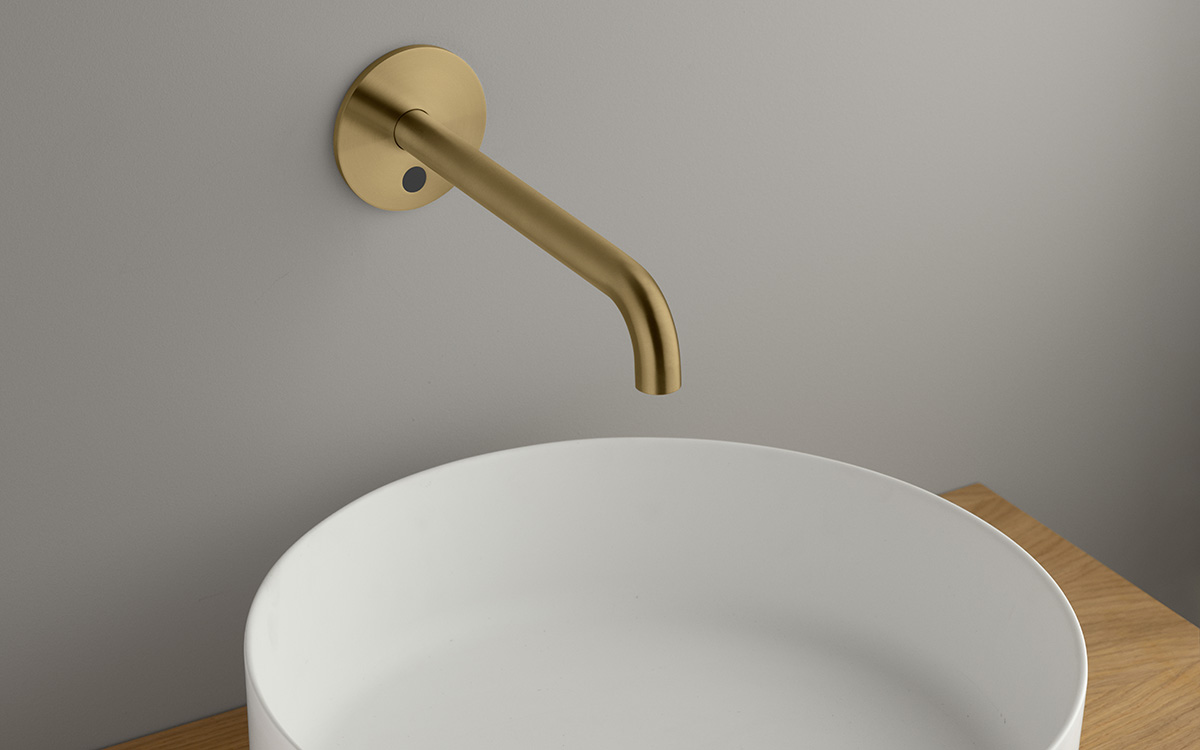 QST3290MP3 Встраиваемый сенсорный кран 250 мм - латуньd line Qtoo  - Вид №1