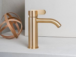 Однорычажный смеситель для раковины