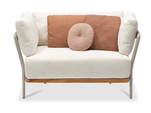 Мягкое тканевое садовое кресло с подлокотниками