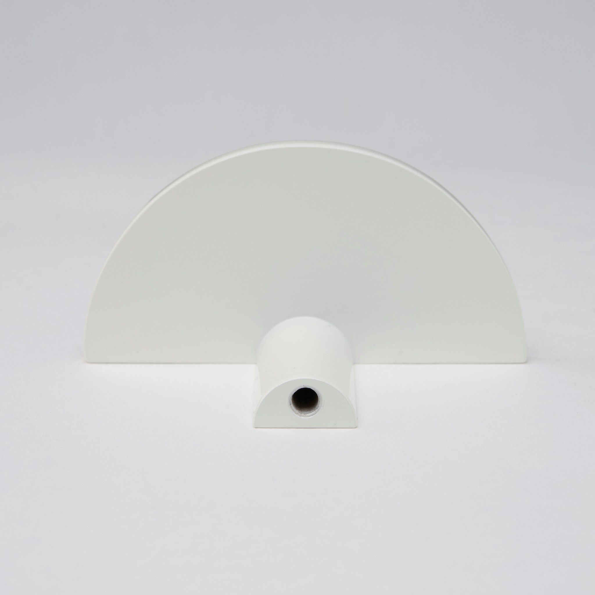 Латунная вешалка для одежды Lo & Co Interiors Луна ARCH-00089306 - Вид №9