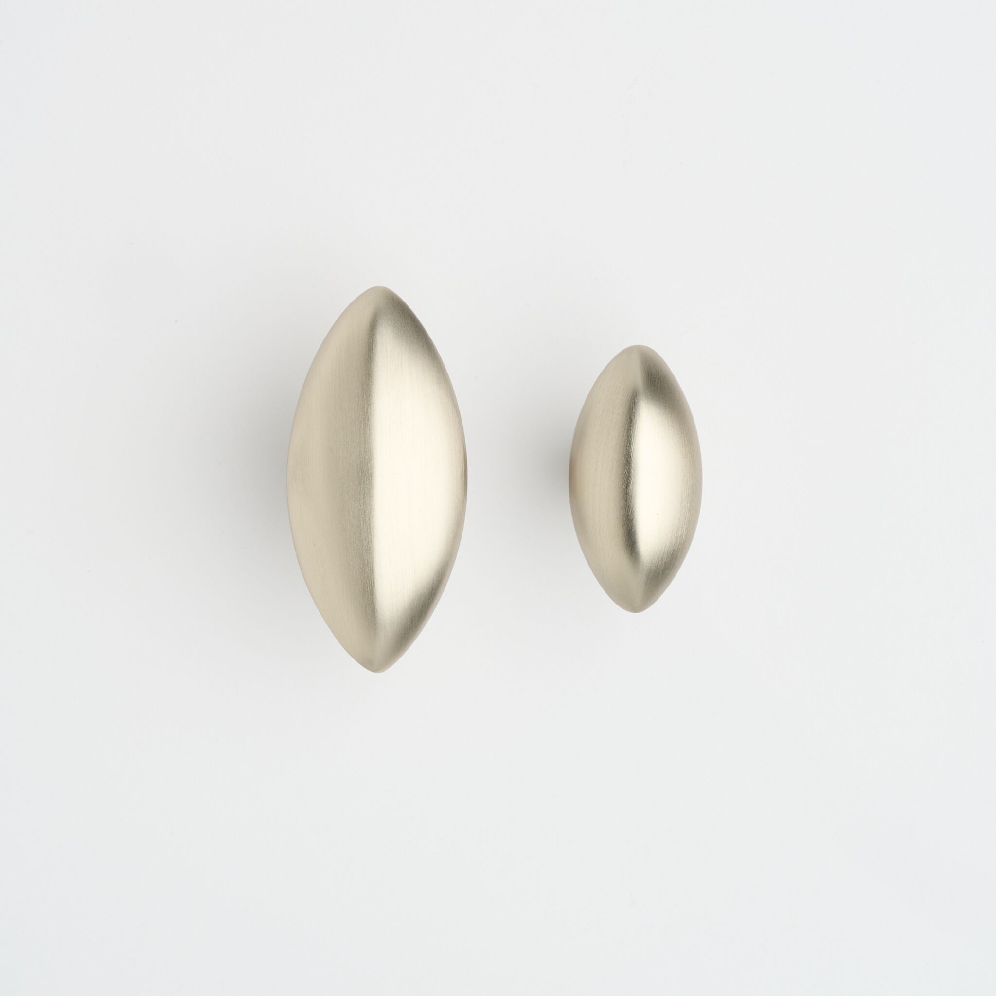 Латунная ручка Lo & Co Interiors Almond ARCH-00063487 - Вид №12