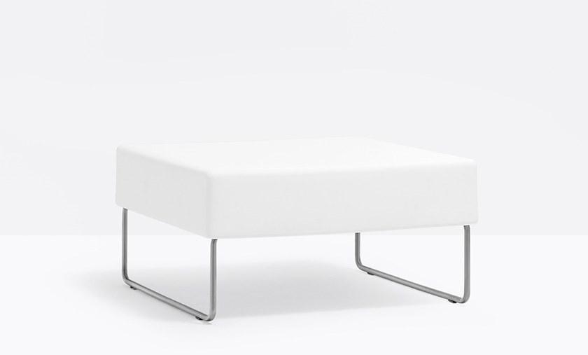 Pedrali Пуф из полиэтилена Host 792 - Вид №1