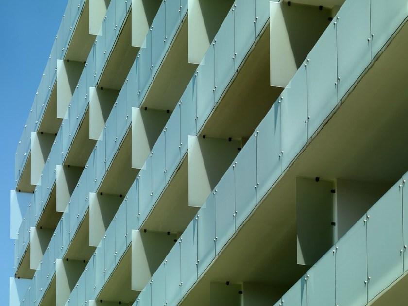 PILKINGTON ITALIA Многослойное безопасное стекло с цветным ПВХ sun-id-1361750 - Вид №1