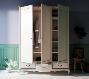 ST9327KR/3 Шкаф для одежды трехстворчатый с ящиками LAB interior Leontina