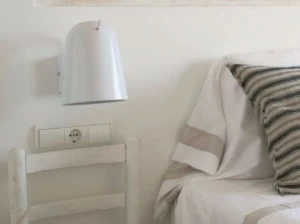 Aromas del Campo Регулируемый металлический настенный светильник прямого света Dodo A1169