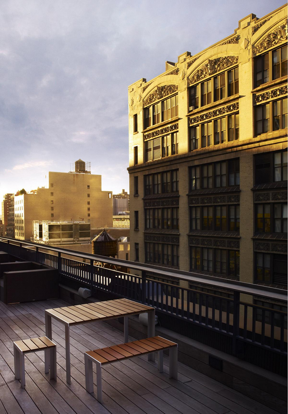 043668 Скамейка Stua Deneb Santreyd  - Вид №1