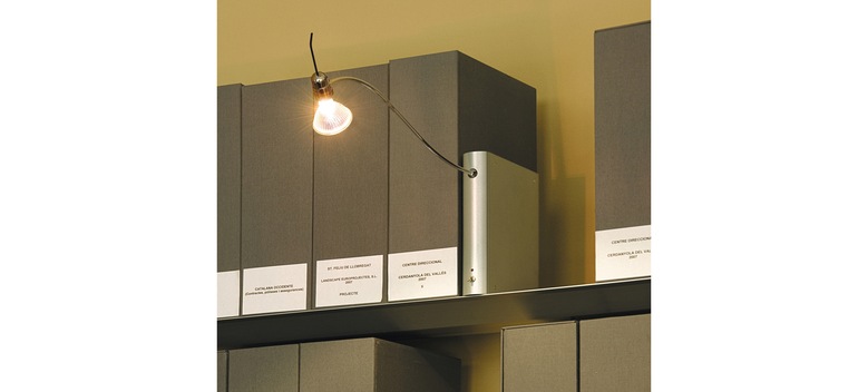 004141 Лампа Bib Luz Libro BD Barcelona Design 