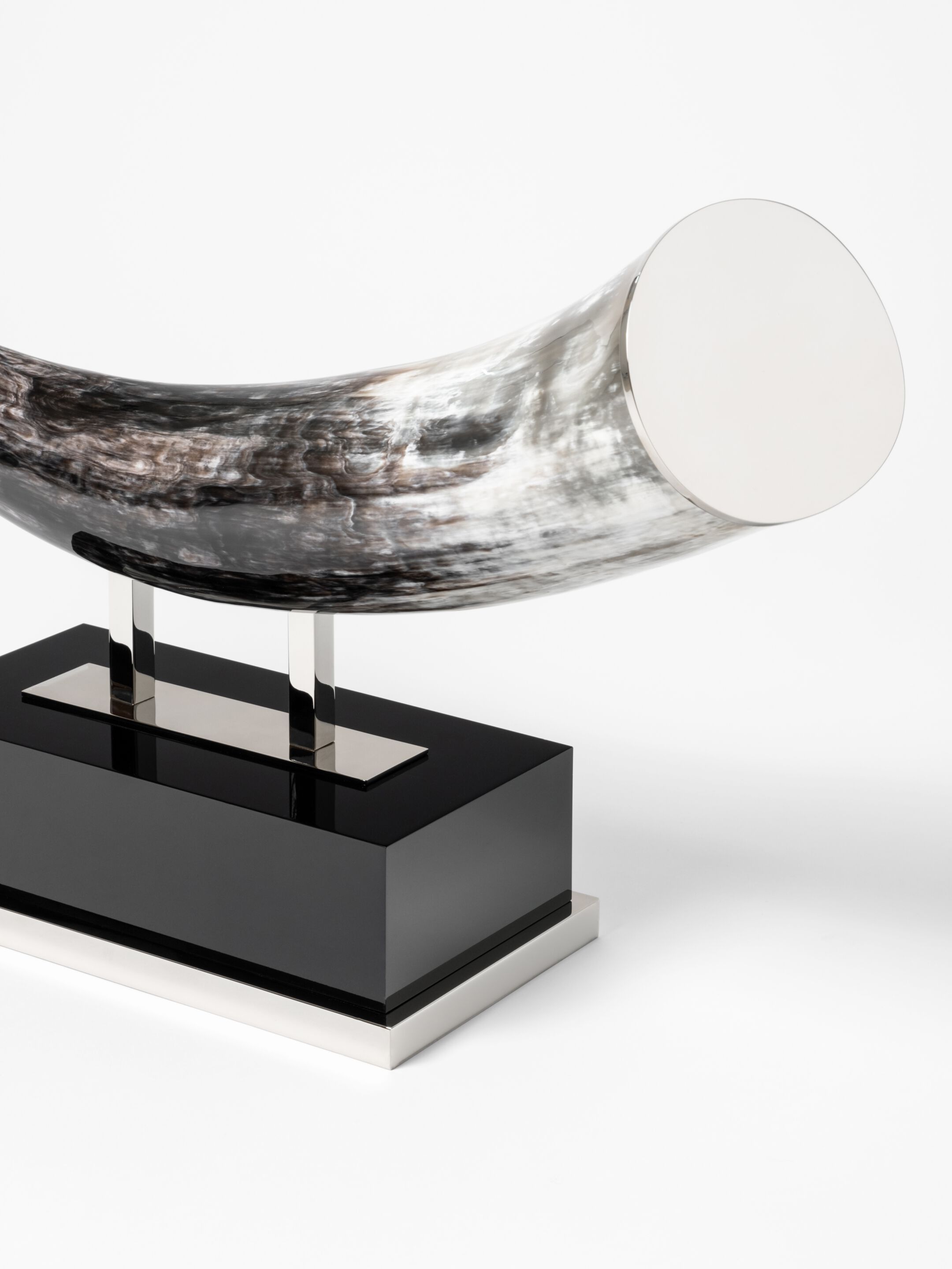 Скульптура из рога и латуни Zanchi 1952 ZHID01BNNK ARCH-00082750 - Вид №1