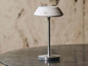 Мраморная перезаряжаемая настольная лампа