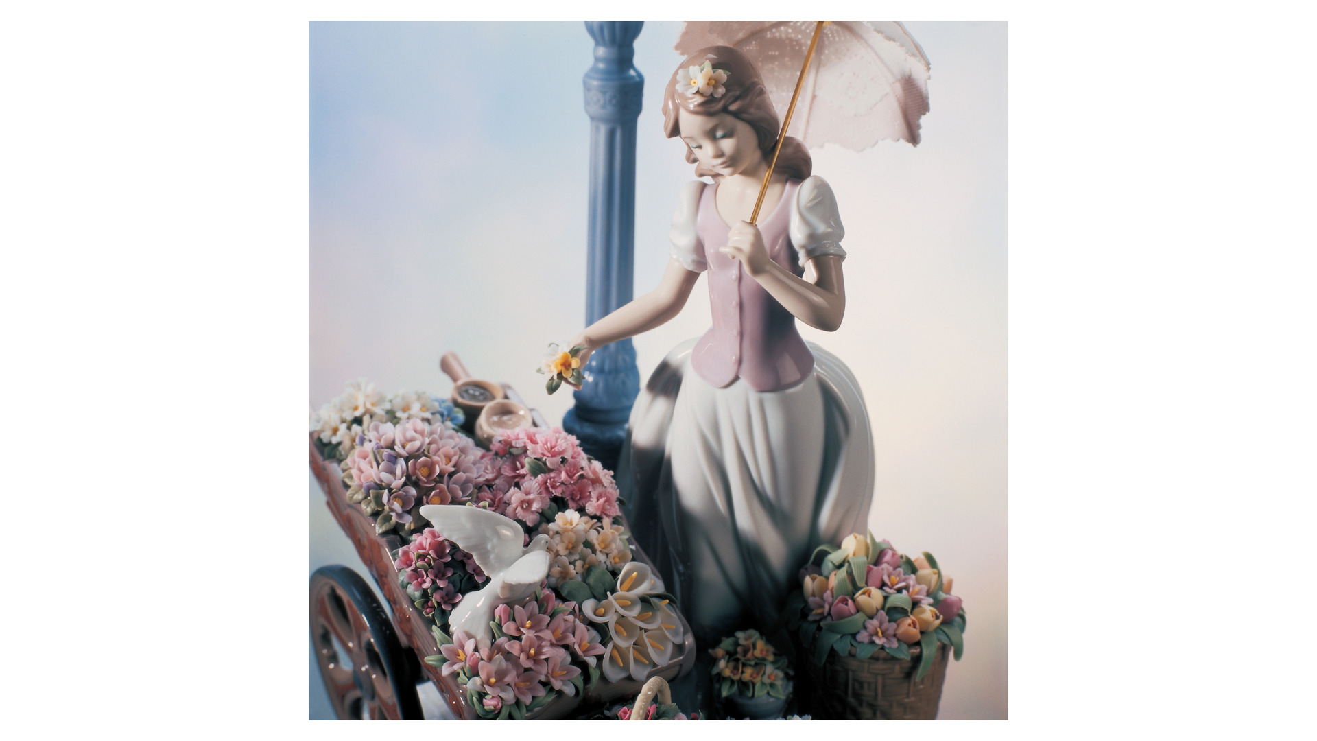 10669126 LLADRO Фигурка Lladro "Цветы для всех" 26x38см Фарфор Lladró  - Вид №3