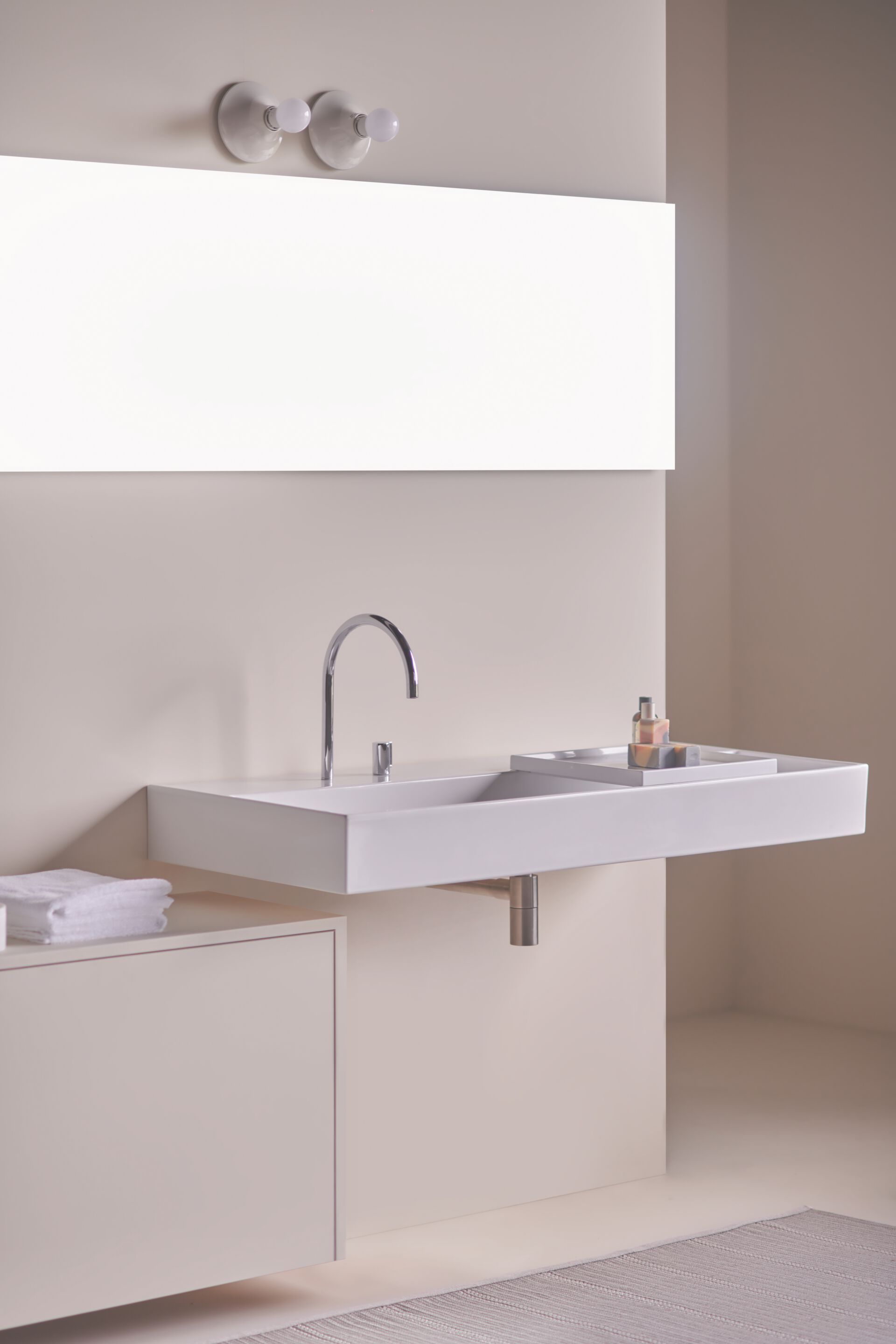 Прямоугольный умывальник Diamatec® Ideal Standard Solos ARCH-00069840 - Вид №2