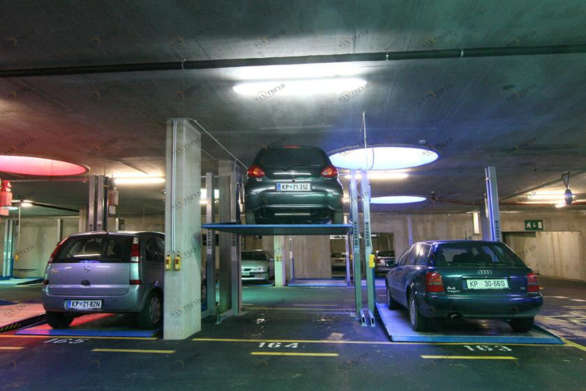 O.ME.R. Система парковки для двух наложенных друг на друга автомобилей sun-id-1481995