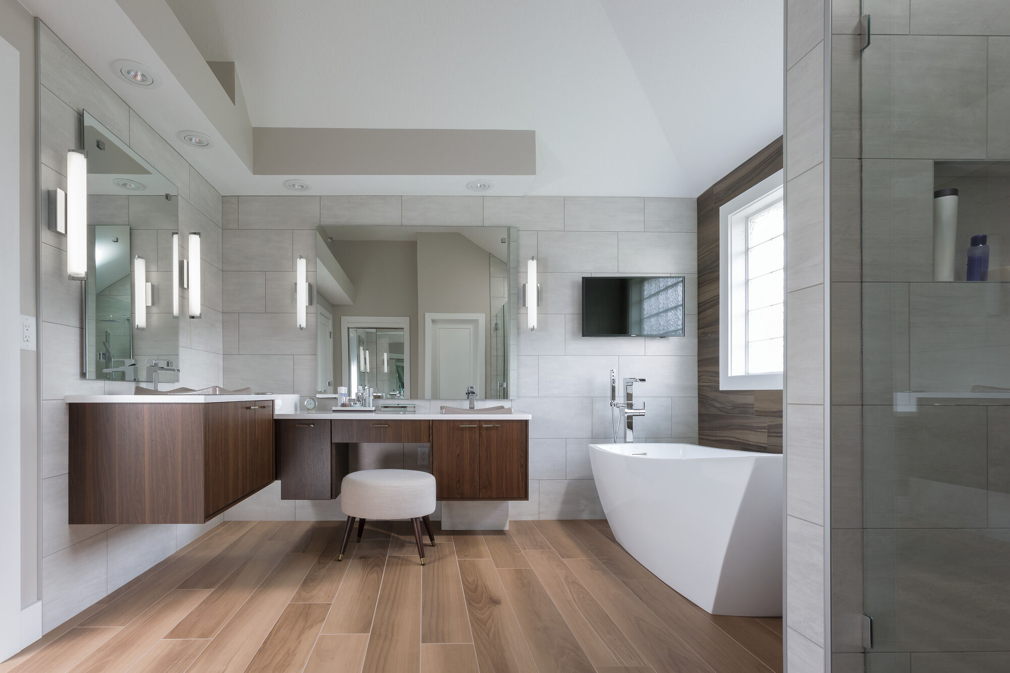 568LF-MPU Смеситель для ванной комнаты с одной ручкой Delta Faucet Ara Хром - Вид №10