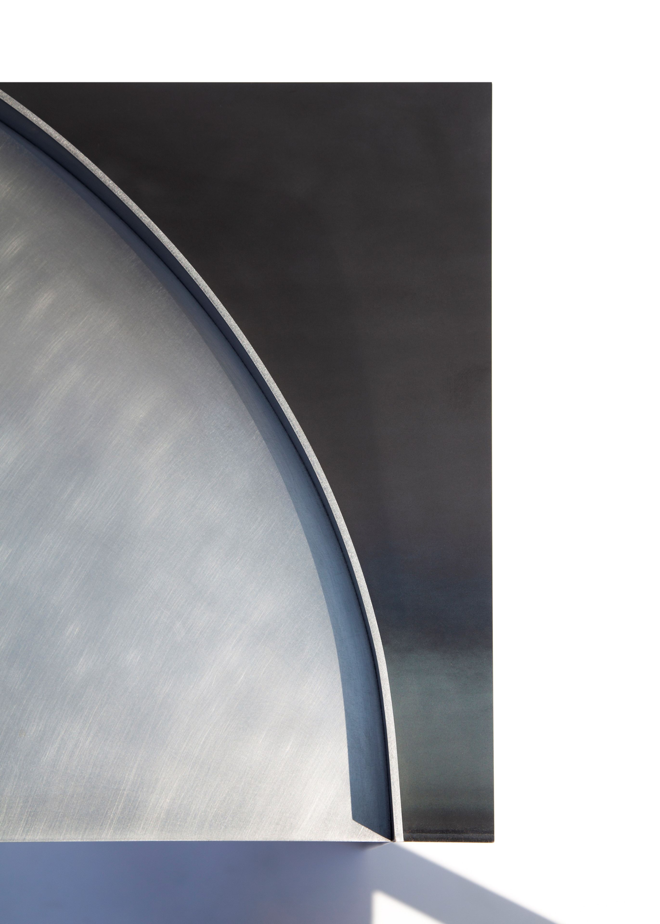 Стальной полумесяц консоли Movimento Gallery Sipyeoung Lee ARCH-00052091 - Вид №5