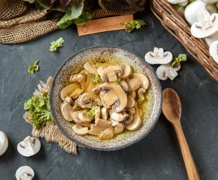 6082 Шампиньоны в рассоле нарезанные Вкусляндия  - Вид №2