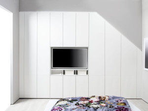 Шкаф со встроенным телевизором