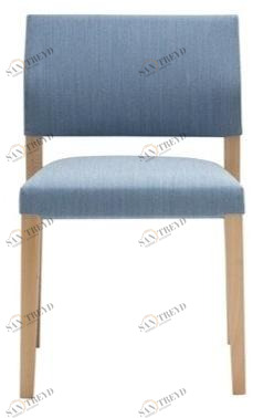 Andreu World Стул из дуба с открытой спинкой Valeria Si7521