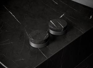 Мраморная крышка для клапанов