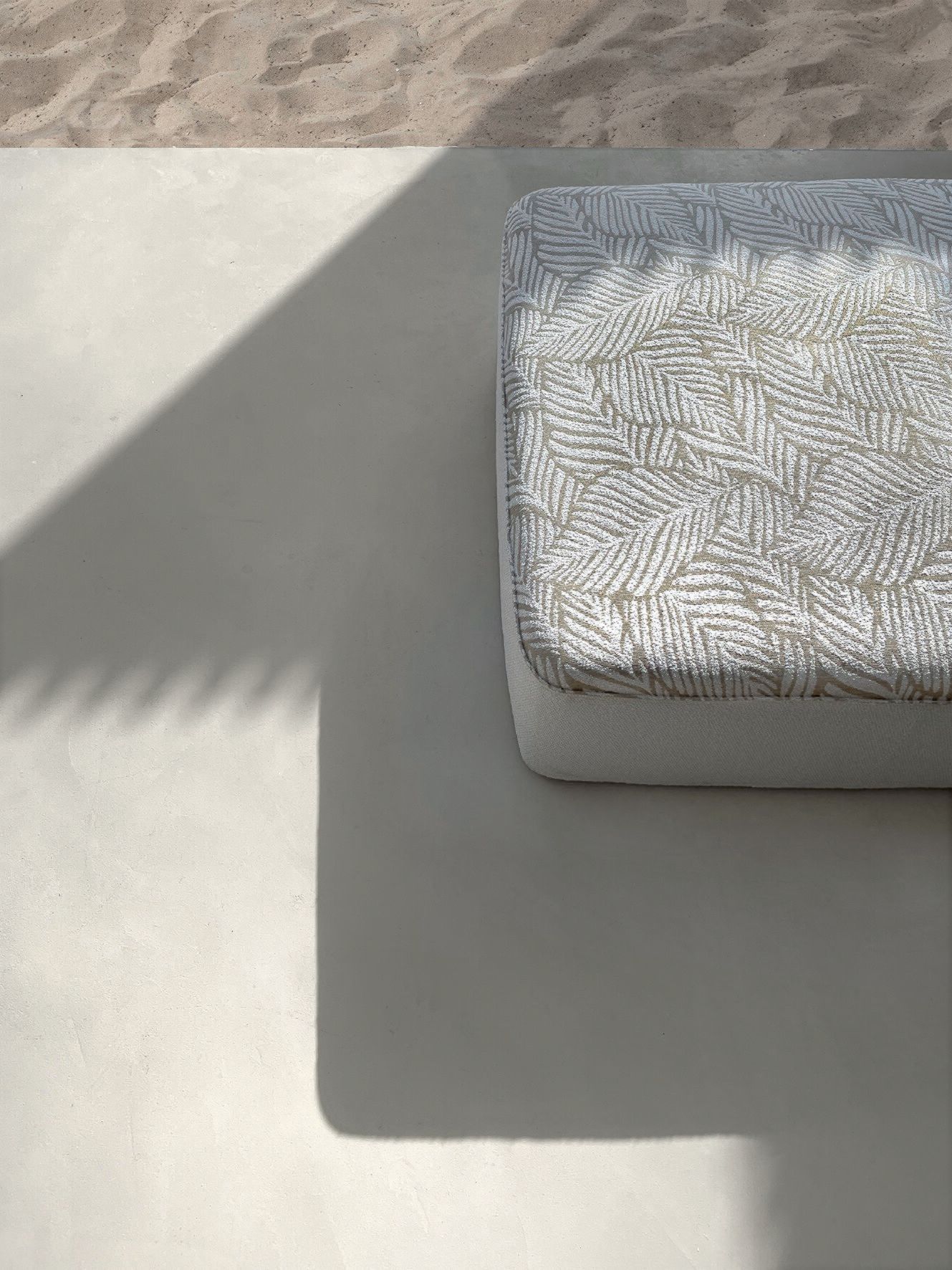 Ткань квадратный сад пуфик Ethimo ISOLA ARCH-00080912 - Вид №1