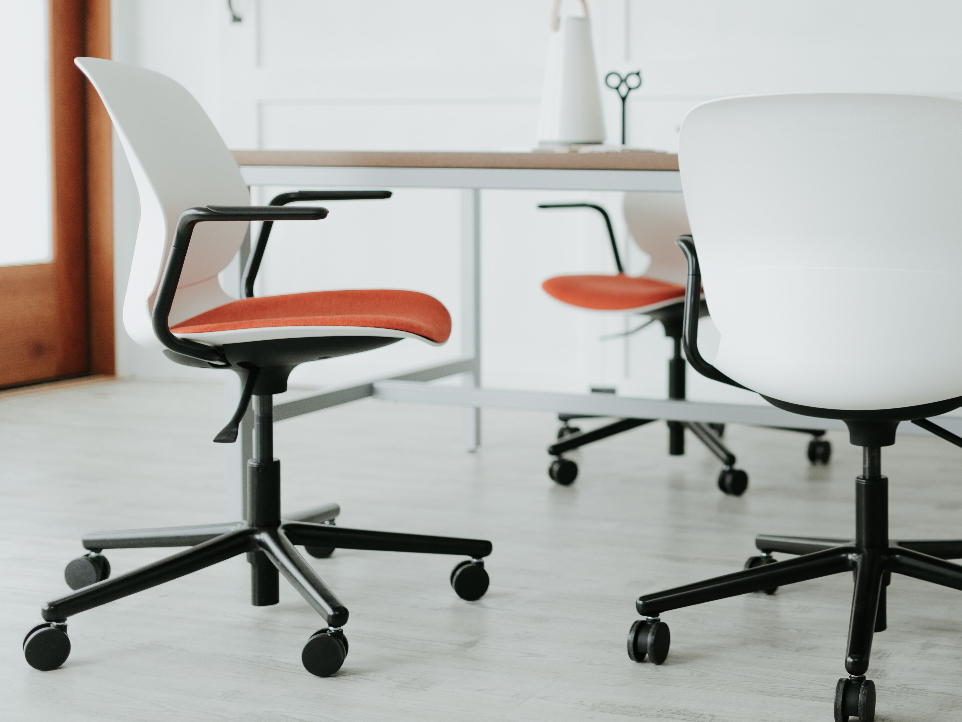 5 спиц рециркулированный материал мягкий операционный офисный стул с колесами Haworth Maari ARCH-00042473