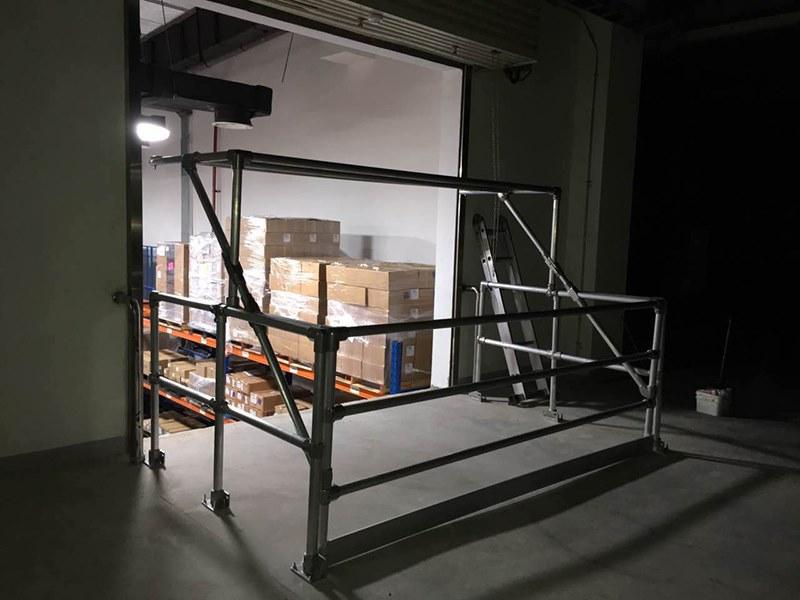 ArtSteel Алюминиевая подъемно-поворотная дверь Palletgate Sgpgtydal Santreyd  - Вид №5