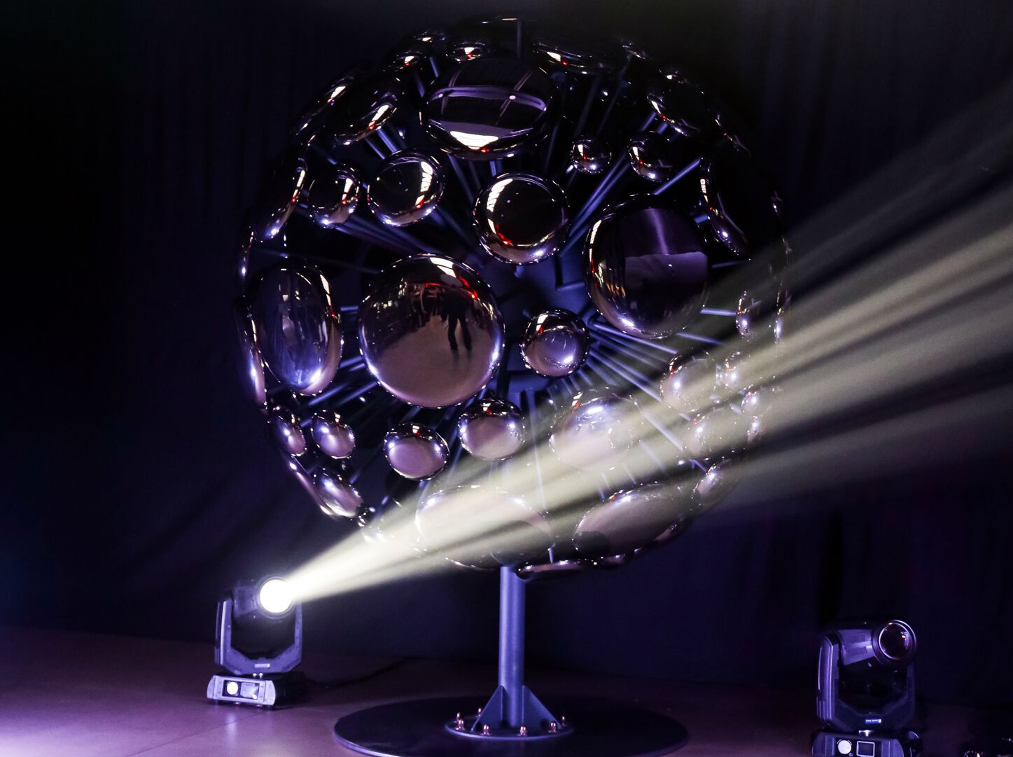 Стеклянная скульптура PlusObject SPACE EXPENSION SILVER ARCH-00136020 - Вид №6