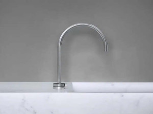 Высокий смеситель для раковины из нержавеющей стали