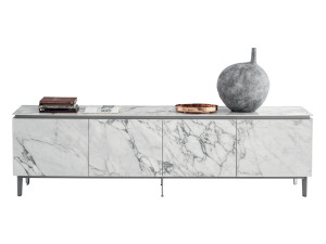 Мраморный шкаф с распашными дверями