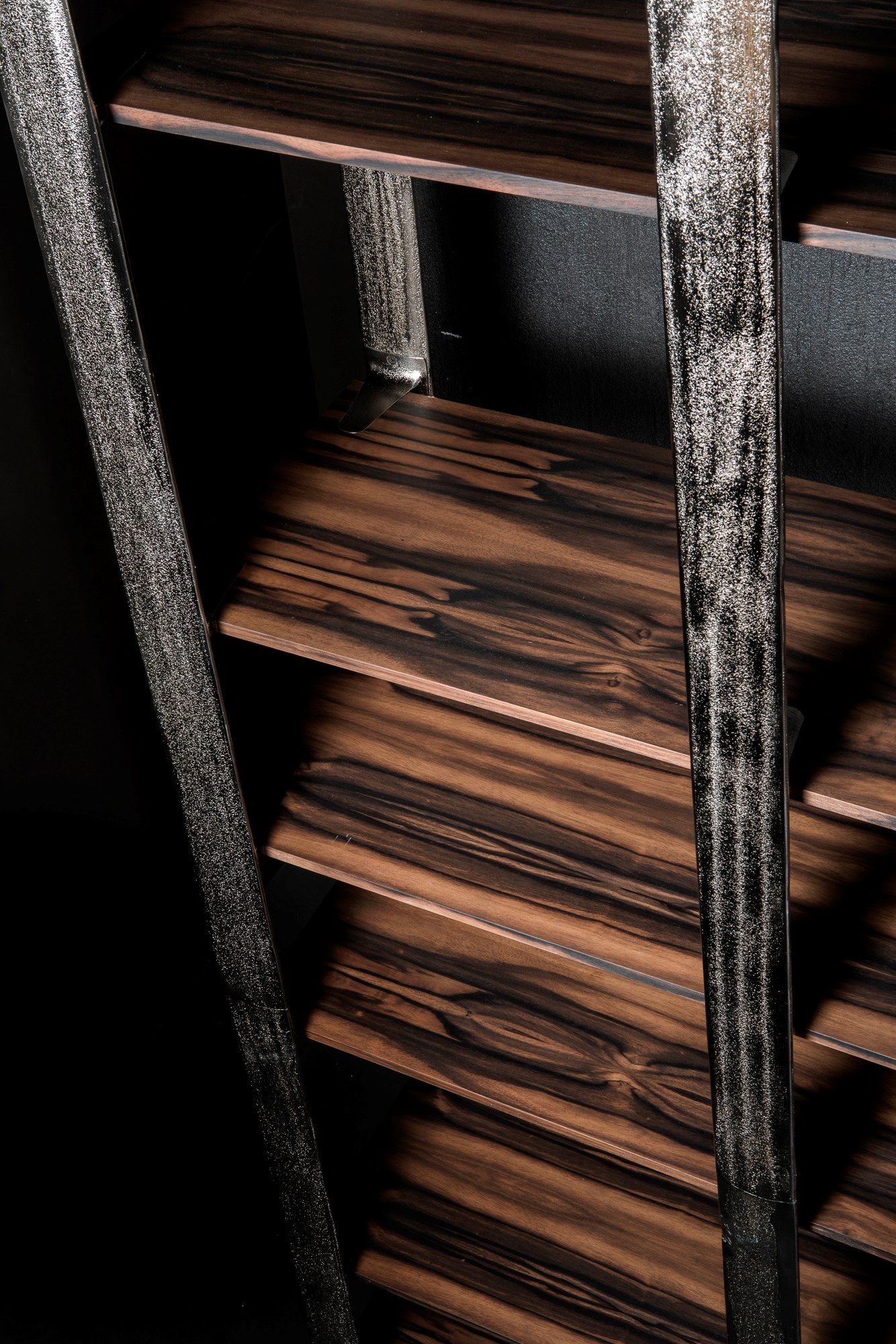 Оловянный книжный шкаф с деревянными полками Henge WEB ARCH-00083182 - Вид №11