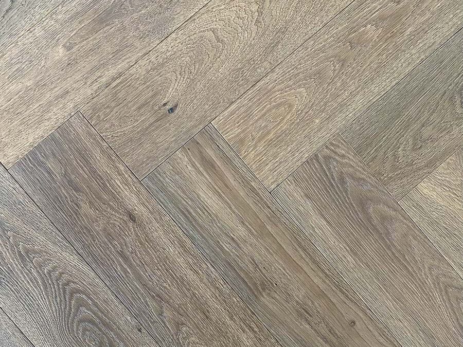 Дубовый паркет Bassano Parquet геометрия-Шипы ARCH-00067875 - Вид №1