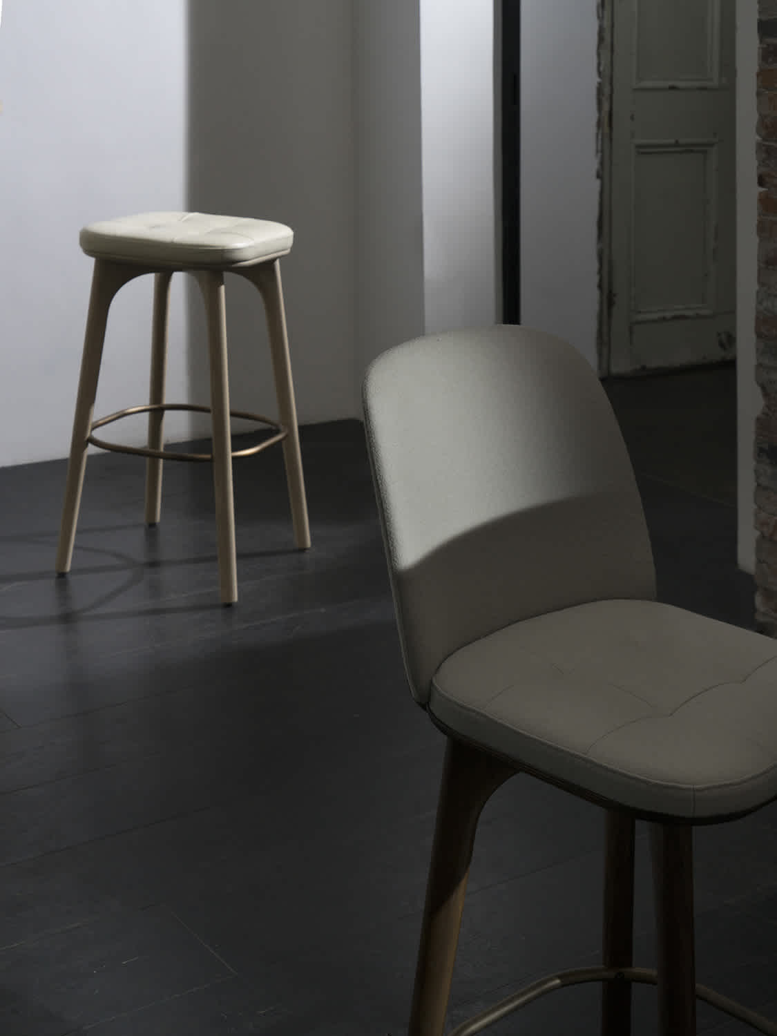 Рабочий стульчик для кормления SH610 Stellar Works UT-S310-610 Utility - Вид №3