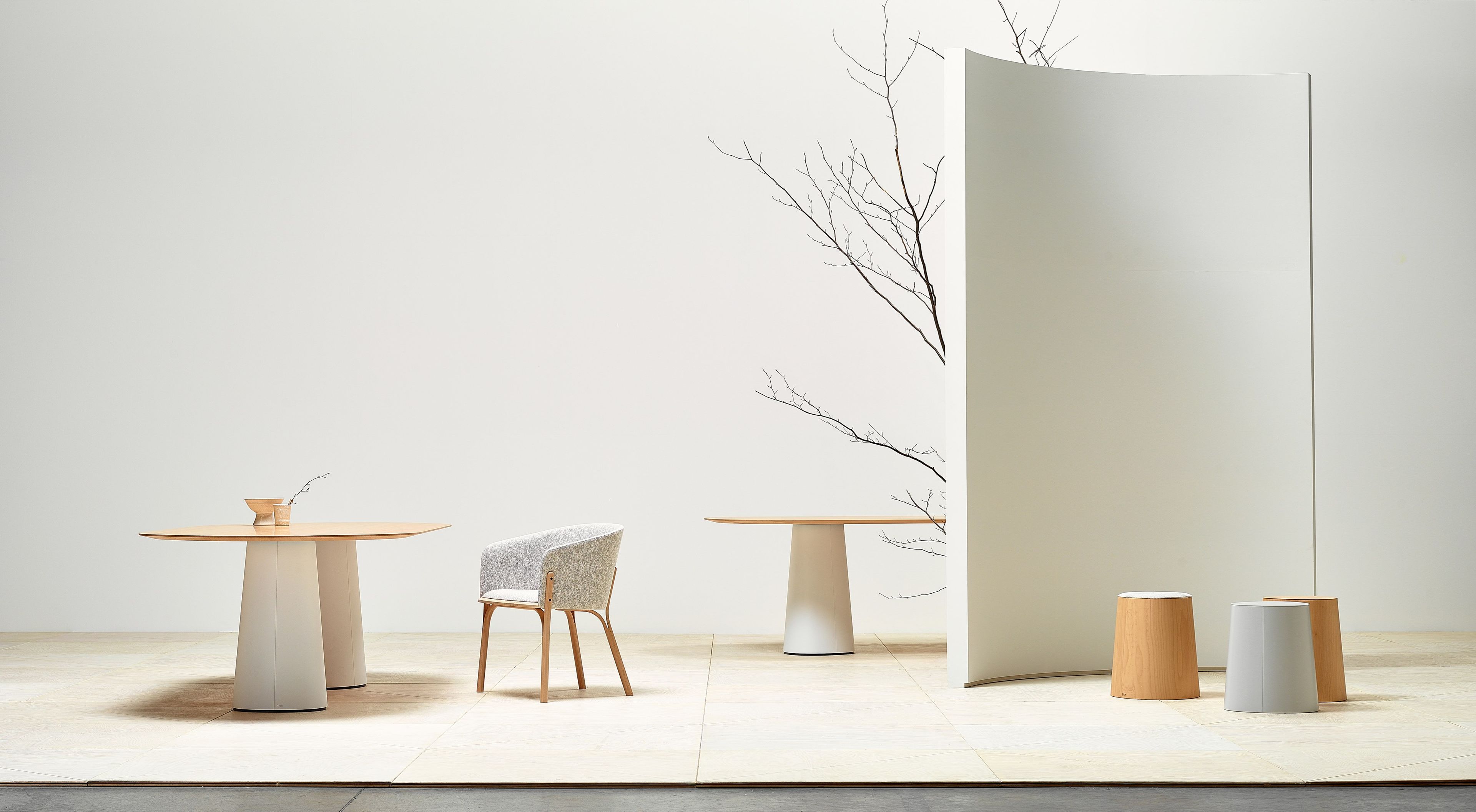 Деревянный штабелируемый стул TON P. O. V ARCH-00103921 - Вид №25